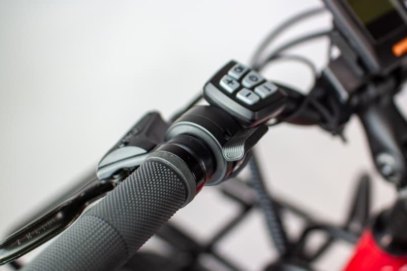 Raha Throttle for private property use