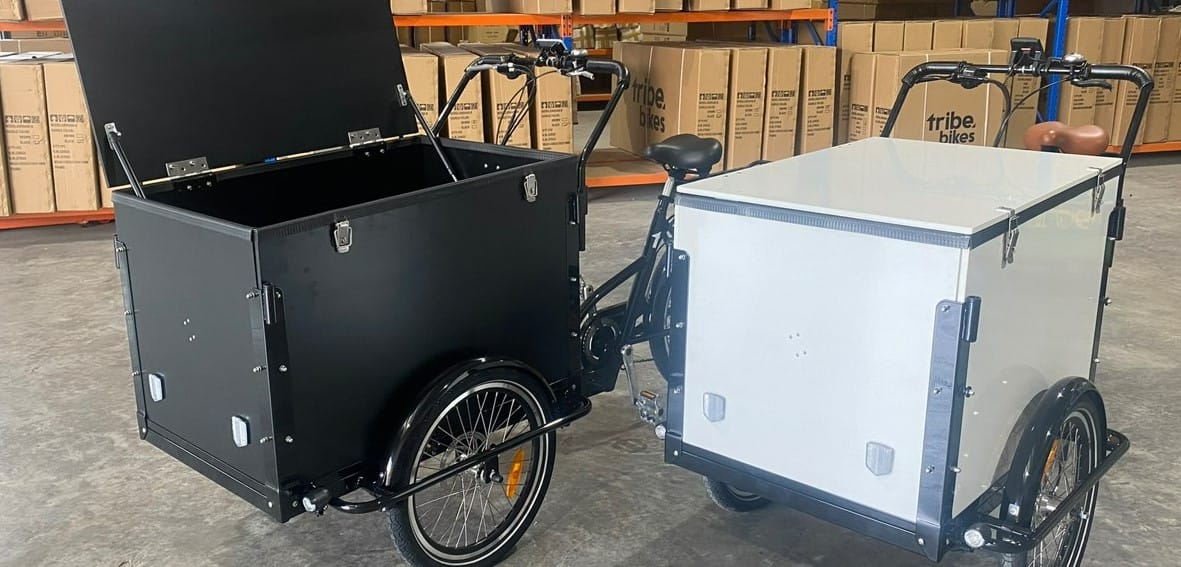 Commercial Cargo Box