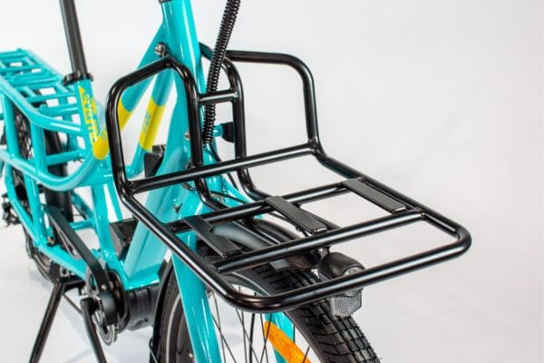 The front porteur rack with integrated MIK mounting on a Tribe Evamos Longtail